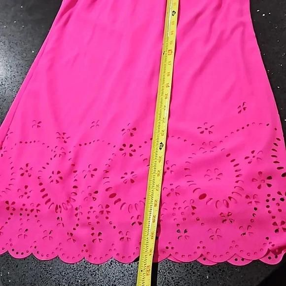 SPEECHLESS DRESS - Picture 11 of 16